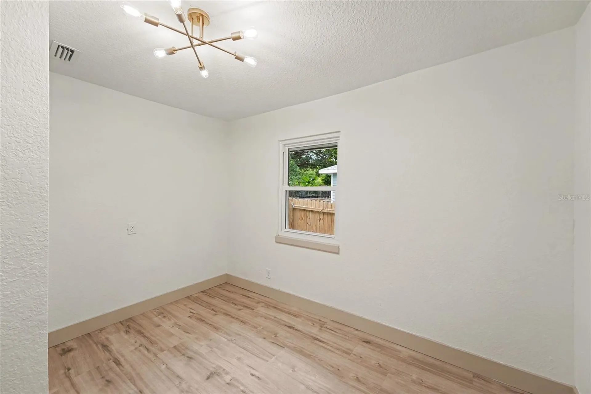 2850 59th Avenue N St Petersburg FL 33714