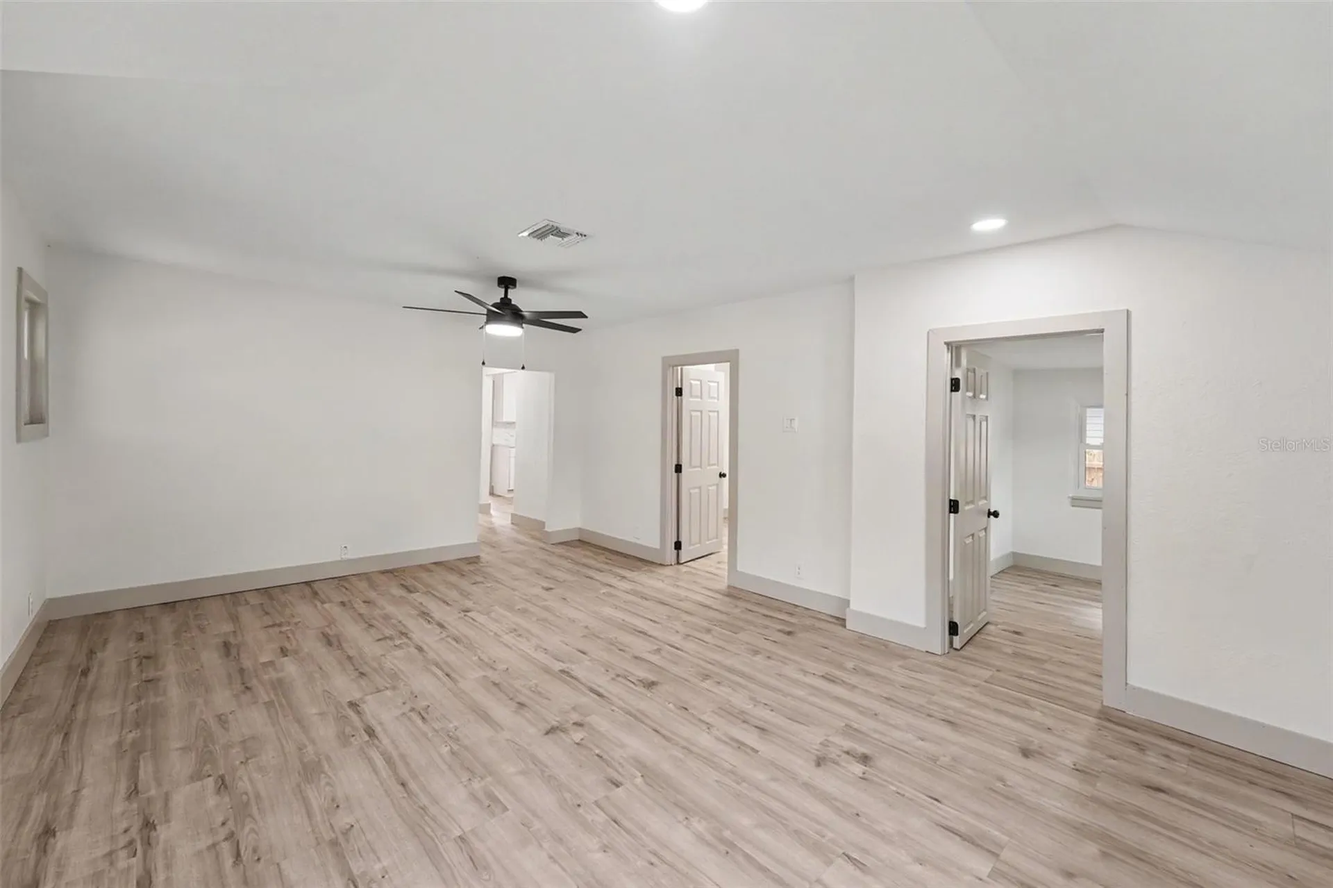 2850 59th Avenue N St Petersburg FL 33714