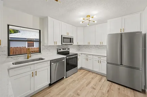 2850 59th Avenue N St Petersburg FL 33714
