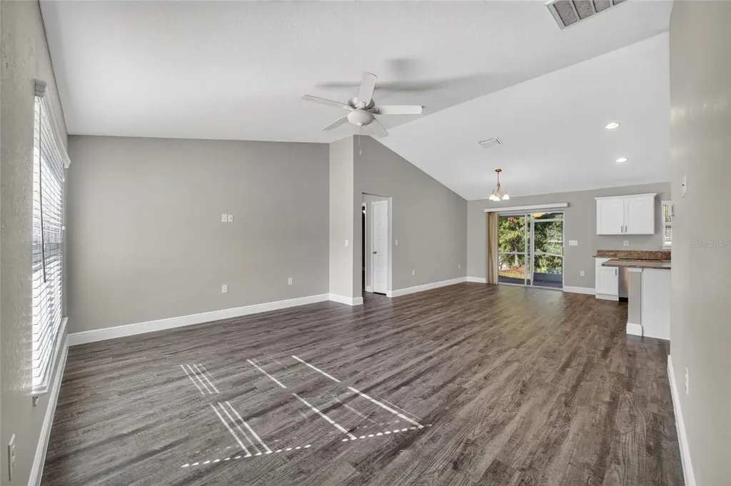 28 Oak Circle Ocala FL 34472