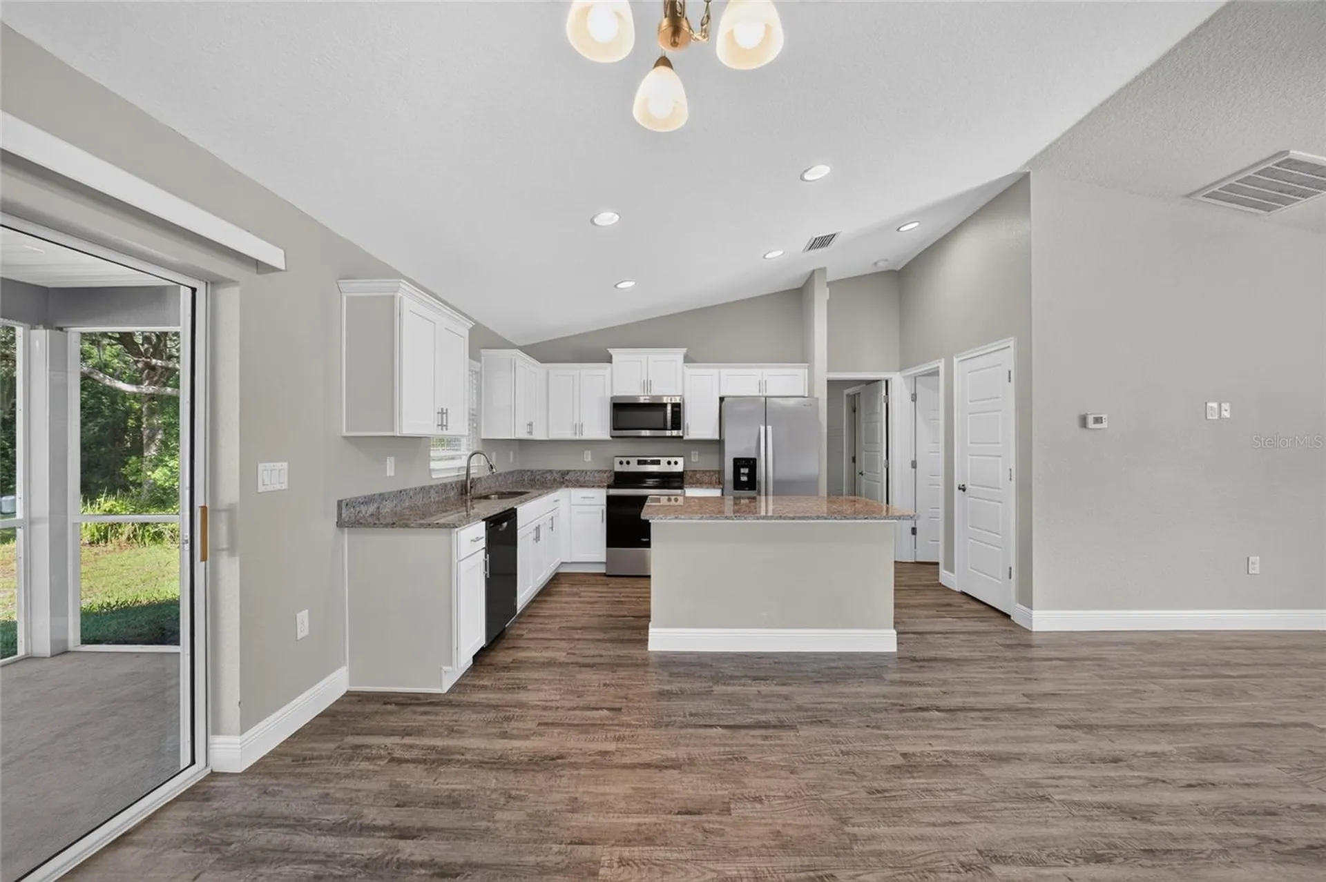 28 Oak Circle Ocala FL 34472