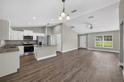 28 Oak Circle Ocala FL 34472