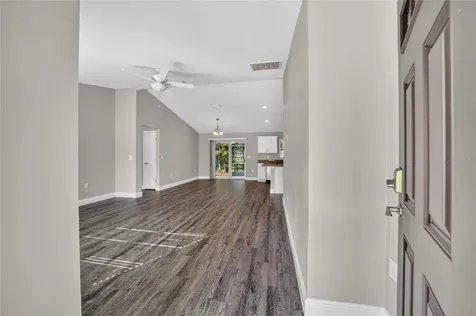 28 Oak Circle Ocala FL 34472
