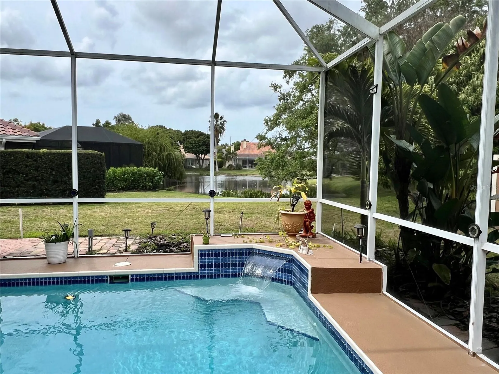 3715 72nd Ave E Sarasota FL 34243