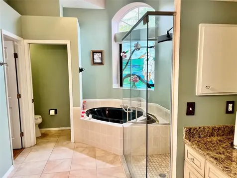 3715 72nd Ave E Sarasota FL 34243
