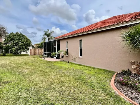 3715 72nd Ave E Sarasota FL 34243