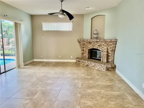 3715 72nd Ave E Sarasota FL 34243