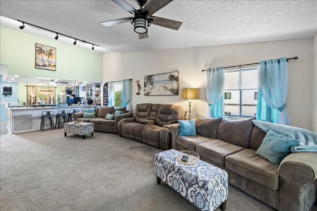 6653 River Run Boulevard Weeki Wachee FL 34607