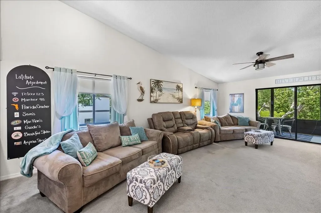 6653 River Run Boulevard Weeki Wachee FL 34607