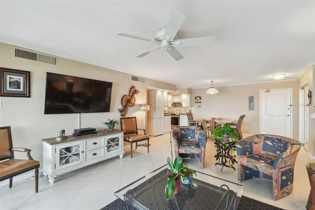 10355 Paradise Boulevard Treasure Island FL 33706