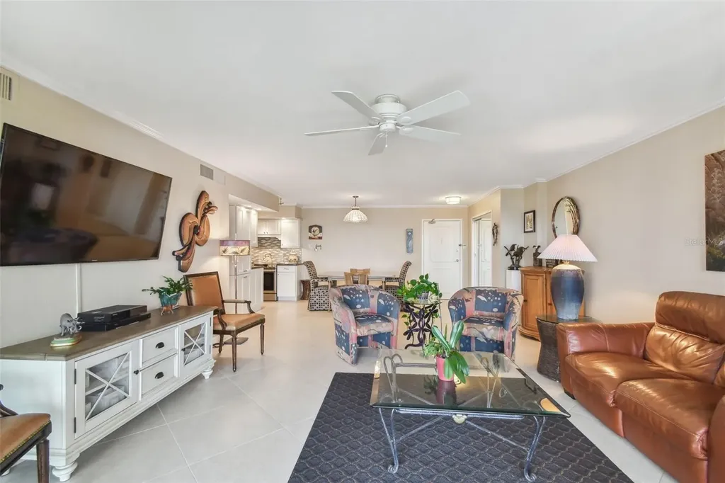 10355 Paradise Boulevard Treasure Island FL 33706