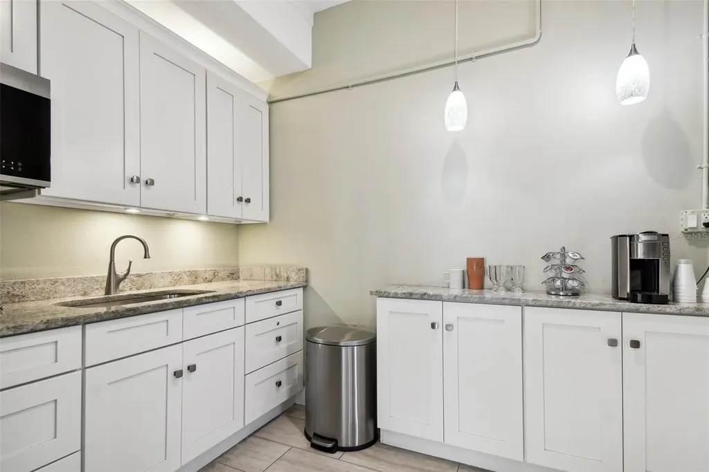 10355 Paradise Boulevard Treasure Island FL 33706