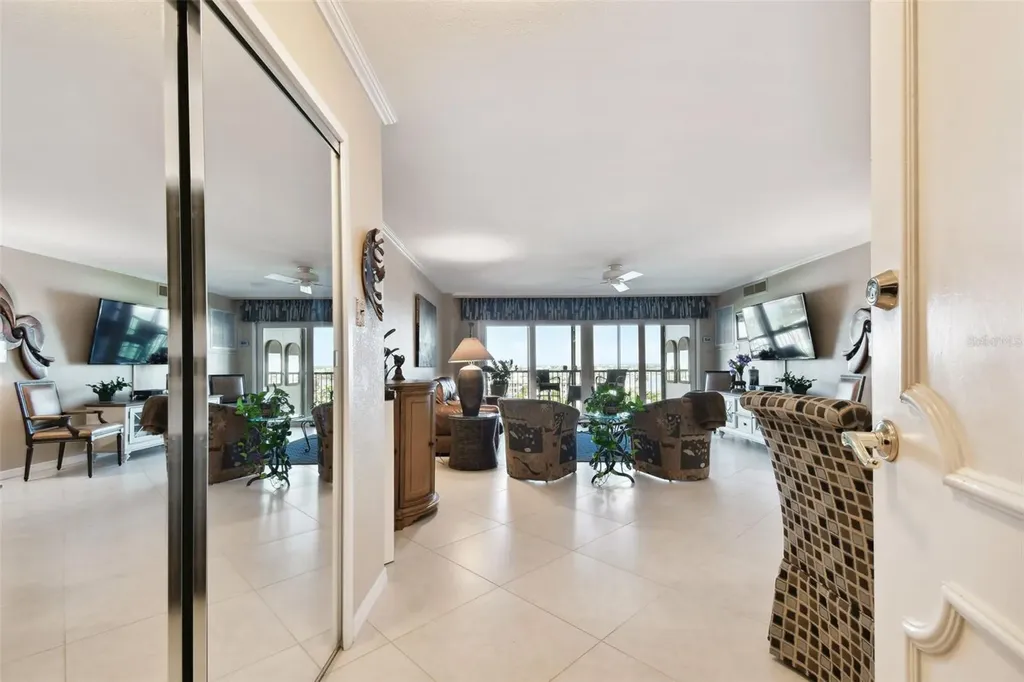 10355 Paradise Boulevard Treasure Island FL 33706