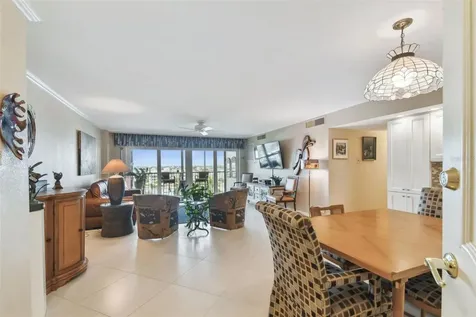 10355 Paradise Boulevard Treasure Island FL 33706