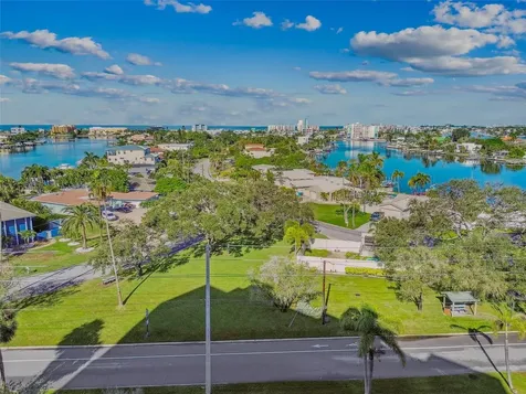 10355 Paradise Boulevard Treasure Island FL 33706