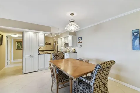 10355 Paradise Boulevard Treasure Island FL 33706