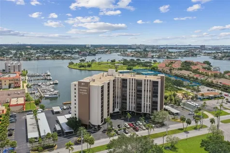 10355 Paradise Boulevard Treasure Island FL 33706