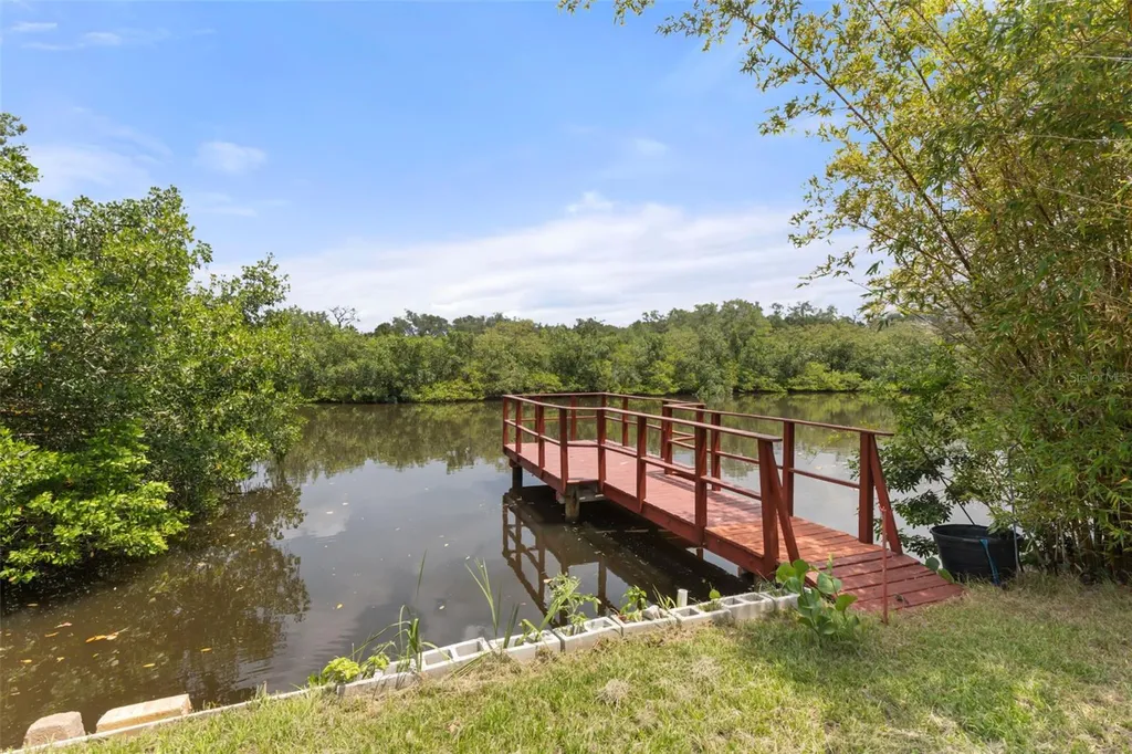4506 24th Avenue S Tampa FL 33619