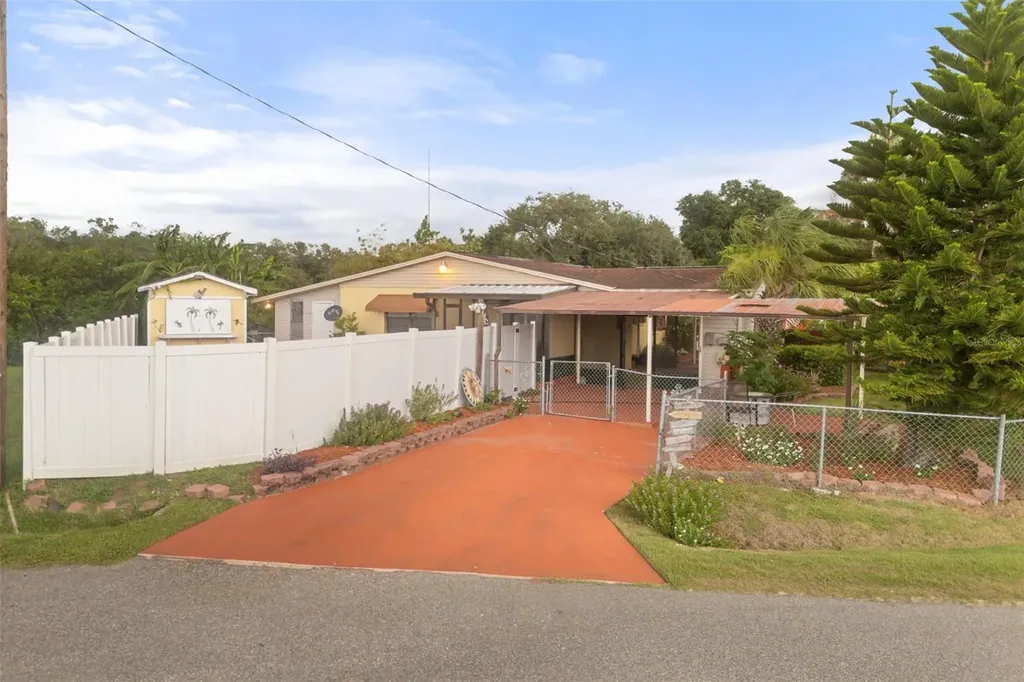 4506 24th Avenue S Tampa FL 33619