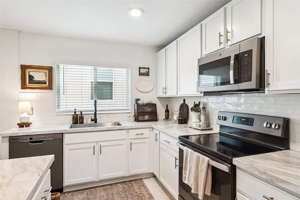 1657 Wilson Prairie Circle Groveland FL 34736