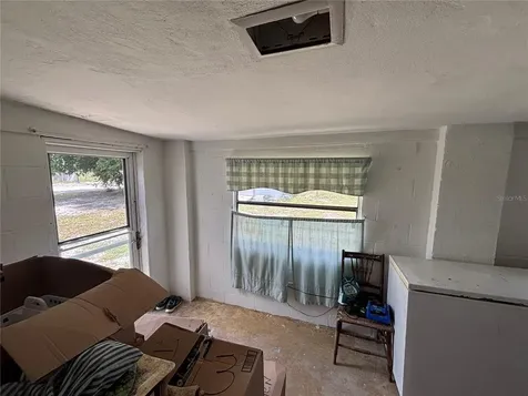 262 Walter Avenue Frostproof FL 33843