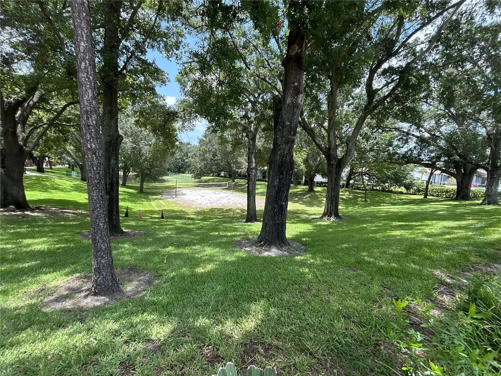 380 Lakepointe Drive Altamonte Springs FL 32701