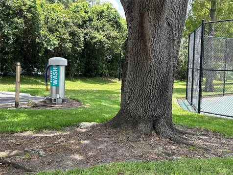 380 Lakepointe Drive Altamonte Springs FL 32701