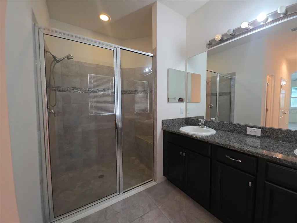 17545 Buckingham Garden Drive Lithia FL 33547