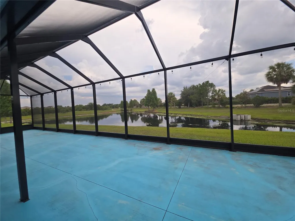 17545 Buckingham Garden Drive Lithia FL 33547