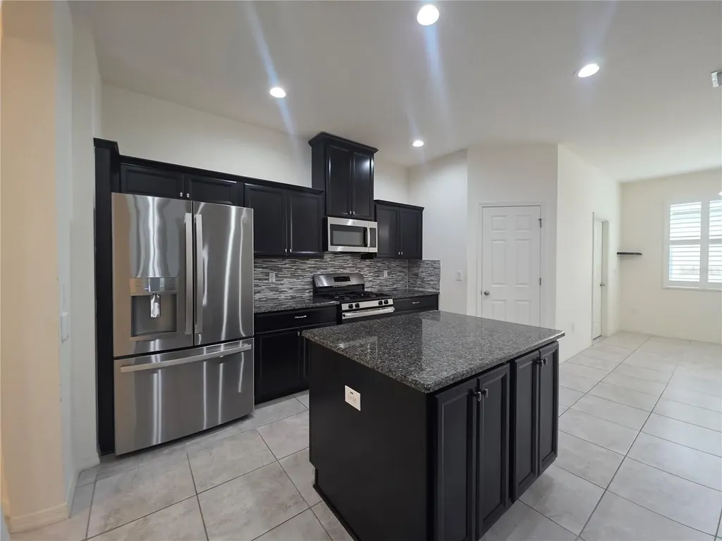 17545 Buckingham Garden Drive Lithia FL 33547