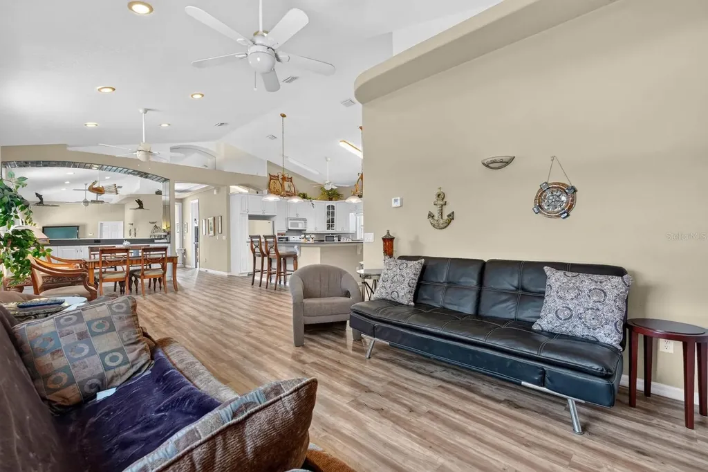 497 Grandview Avenue Ormond Beach FL 32176