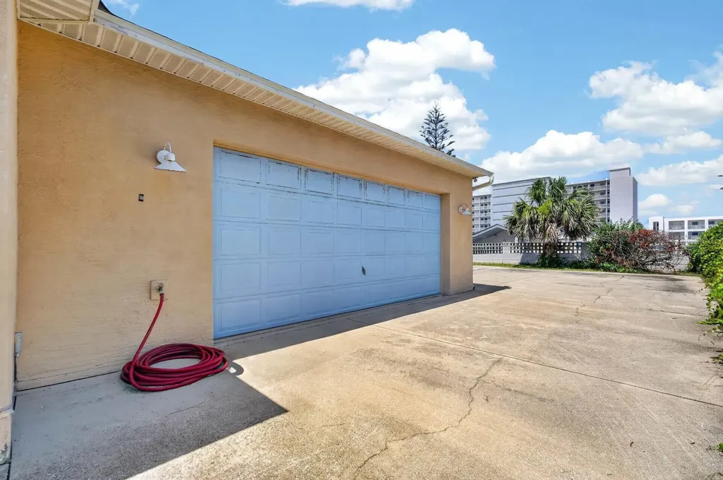 497 Grandview Avenue Ormond Beach FL 32176