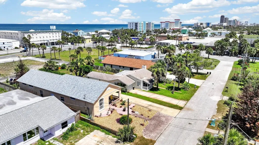 497 Grandview Avenue Ormond Beach FL 32176