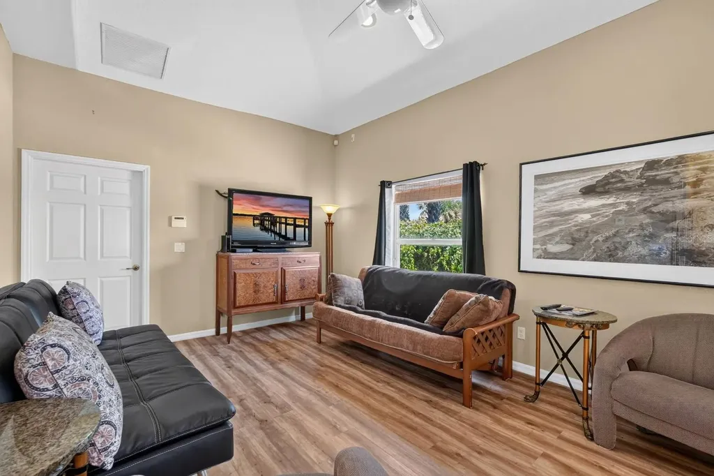 497 Grandview Avenue Ormond Beach FL 32176