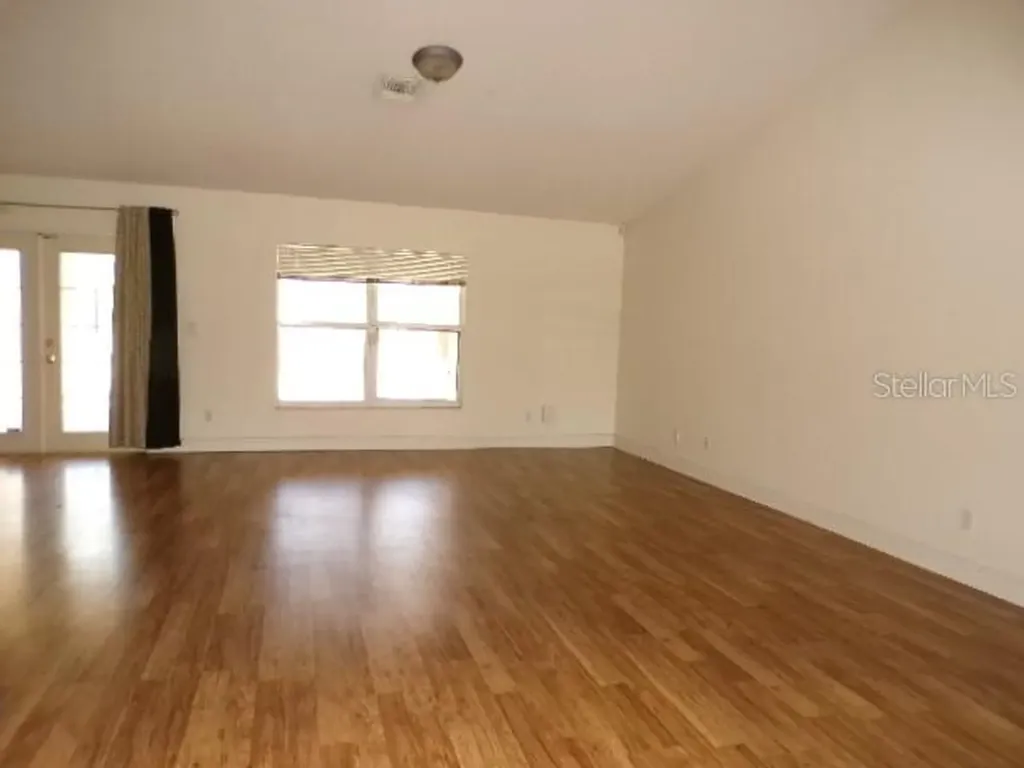 1722 SW 4th Avenue Cape Coral FL 33991