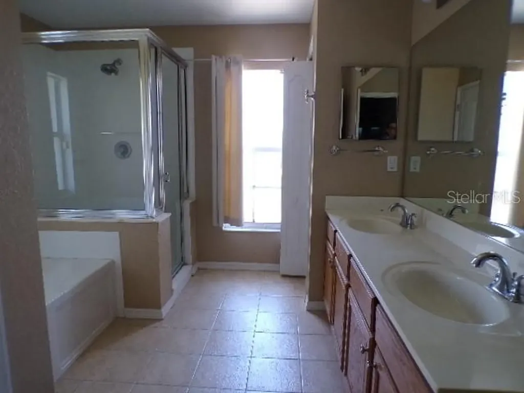 1722 SW 4th Avenue Cape Coral FL 33991