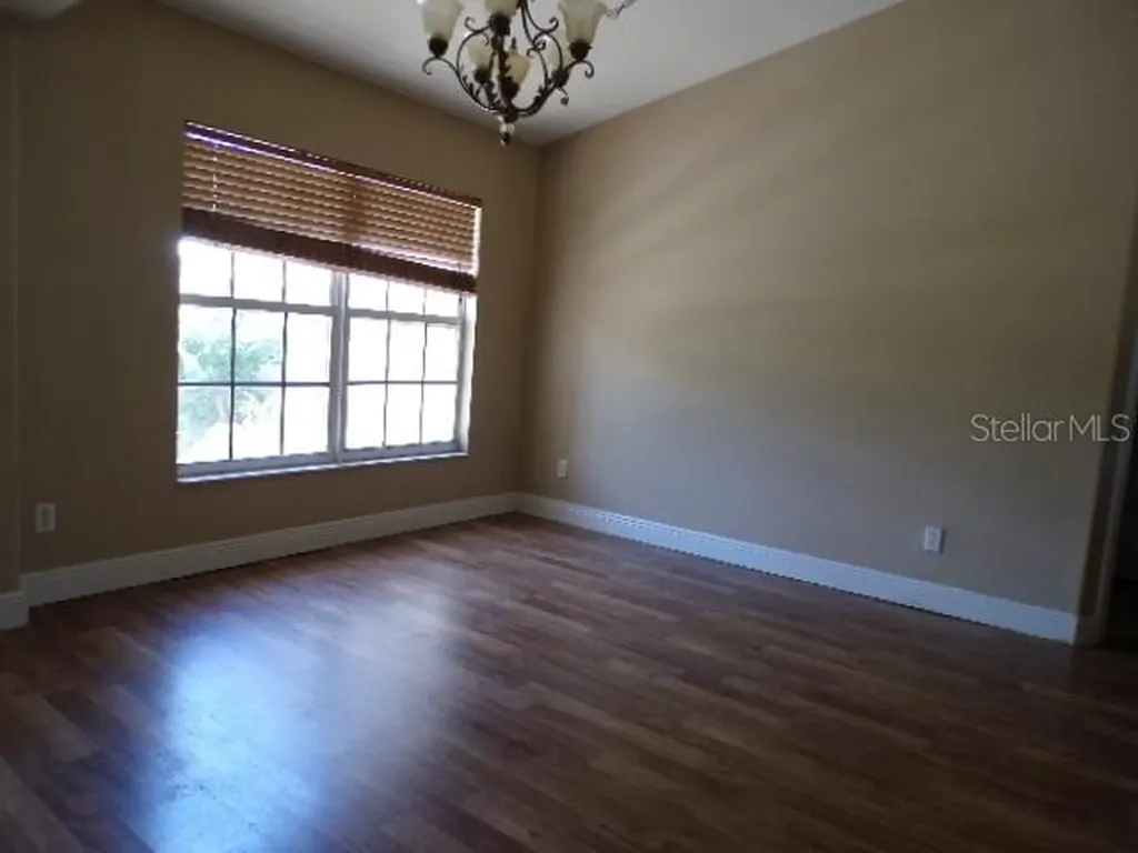 1722 SW 4th Avenue Cape Coral FL 33991