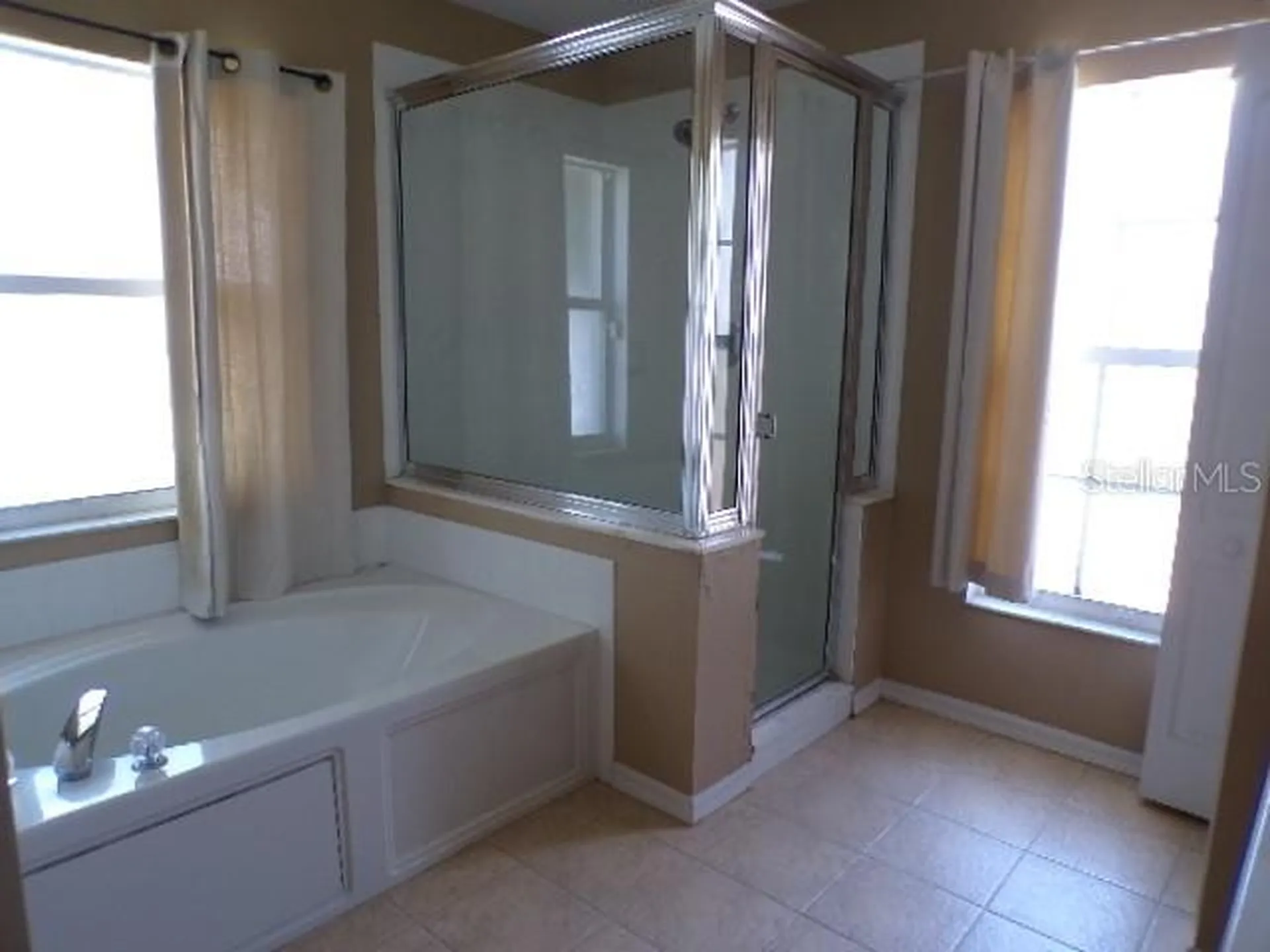 1722 SW 4th Avenue Cape Coral FL 33991