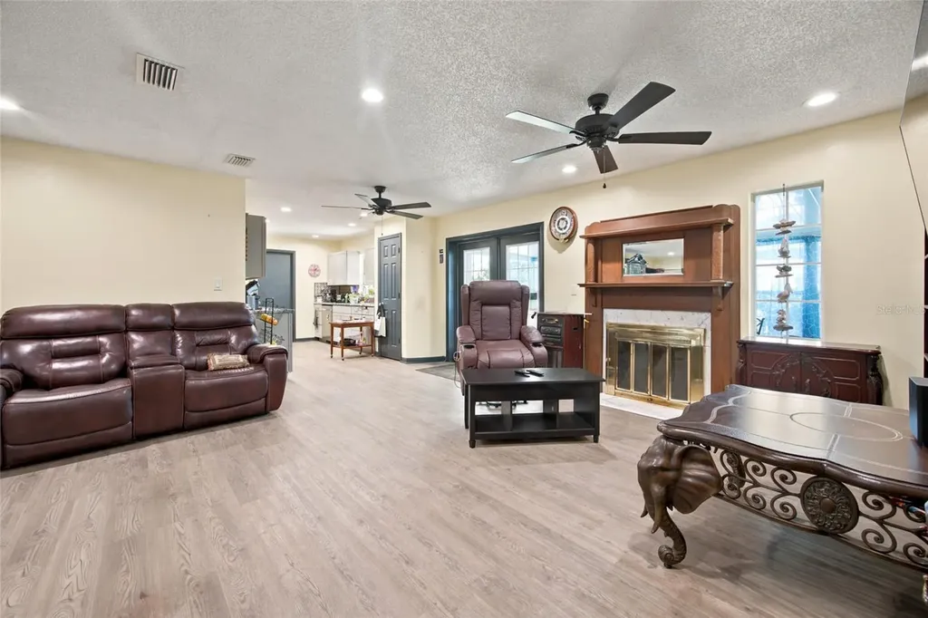 2009 NE 49th Street Ocala FL 34479