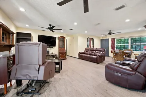 2009 NE 49th Street Ocala FL 34479