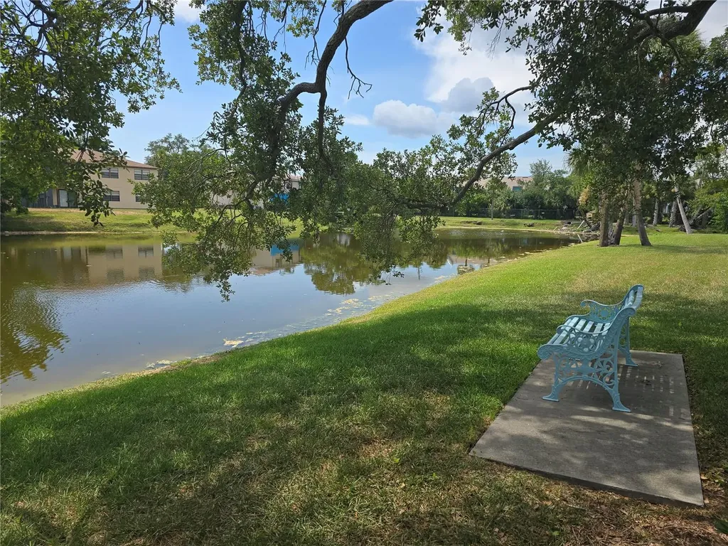 5064 Live Oak Circle Bradenton FL 34207