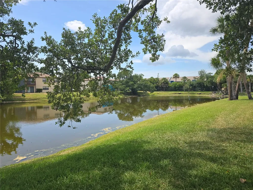 5064 Live Oak Circle Bradenton FL 34207