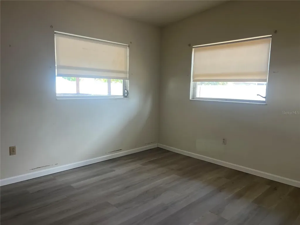 321 Alba Street E Venice FL 34285