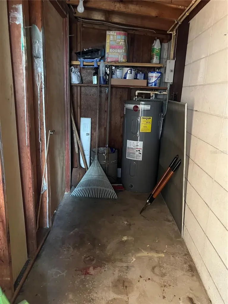 321 Alba Street E Venice FL 34285