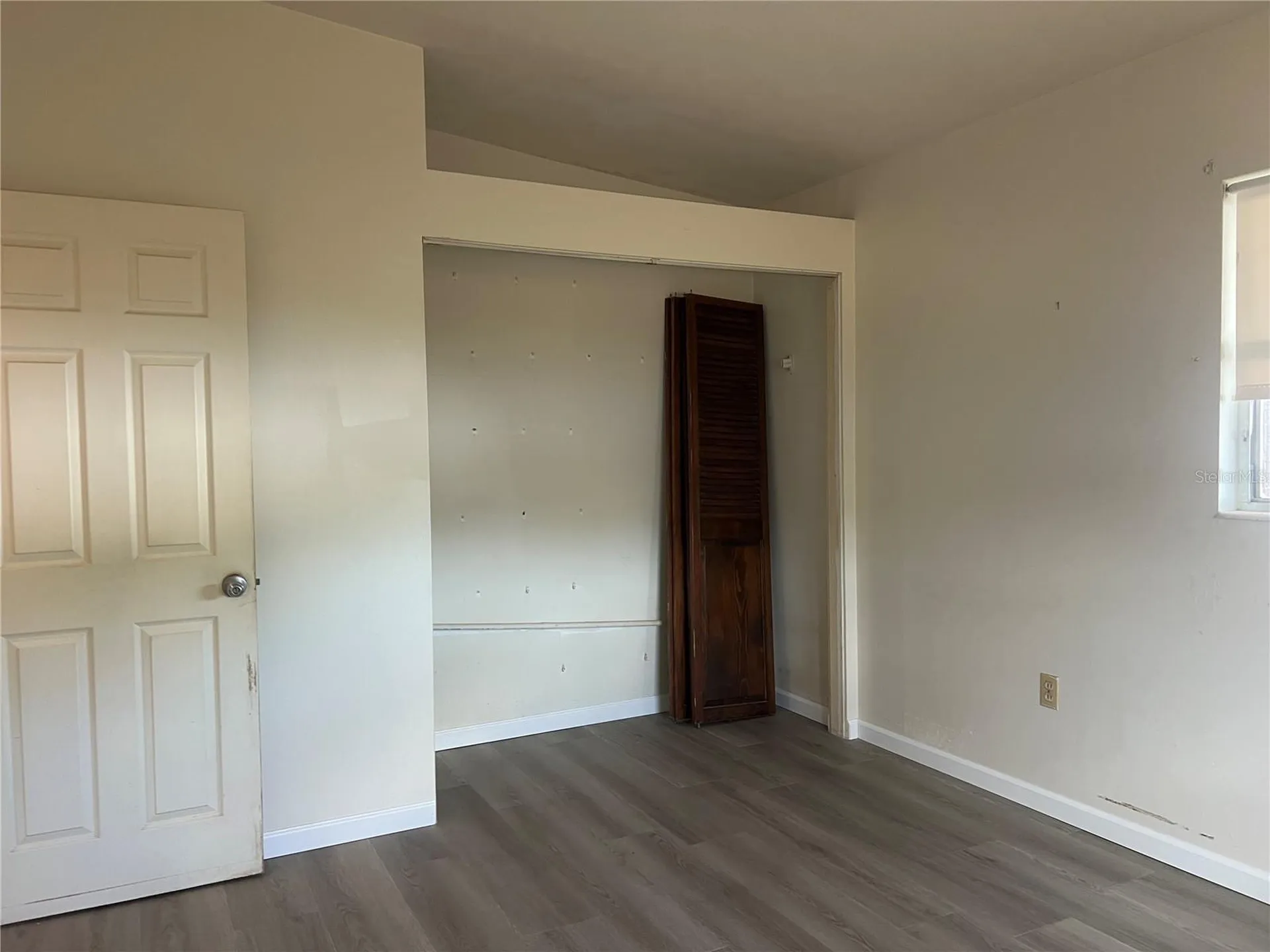 321 Alba Street E Venice FL 34285
