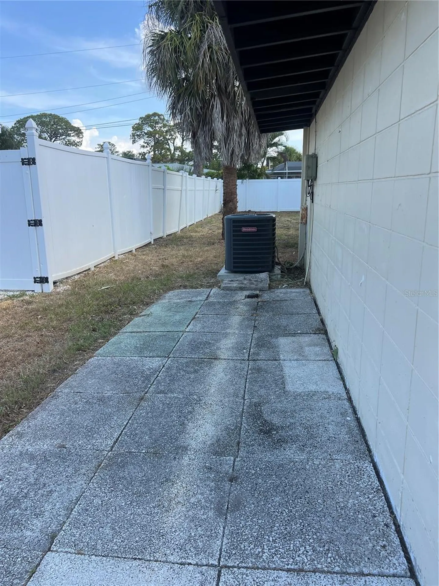 321 Alba Street E Venice FL 34285