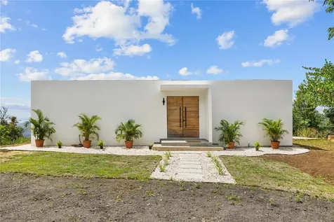 Bo Sumido 7737 Km 1 6 Cayey PR 00736