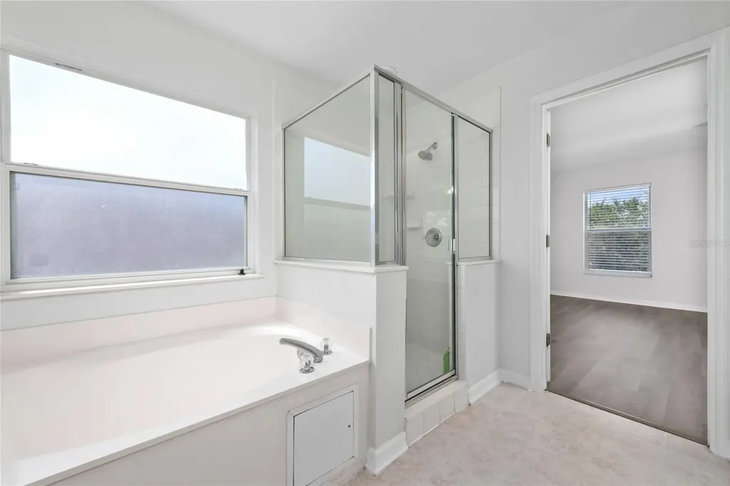 746 Lockbreeze Drive Davenport FL 33897