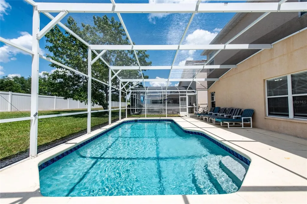 746 Lockbreeze Drive Davenport FL 33897