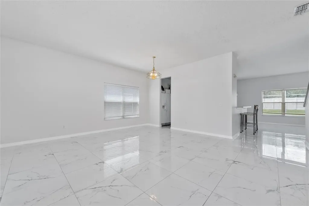 746 Lockbreeze Drive Davenport FL 33897